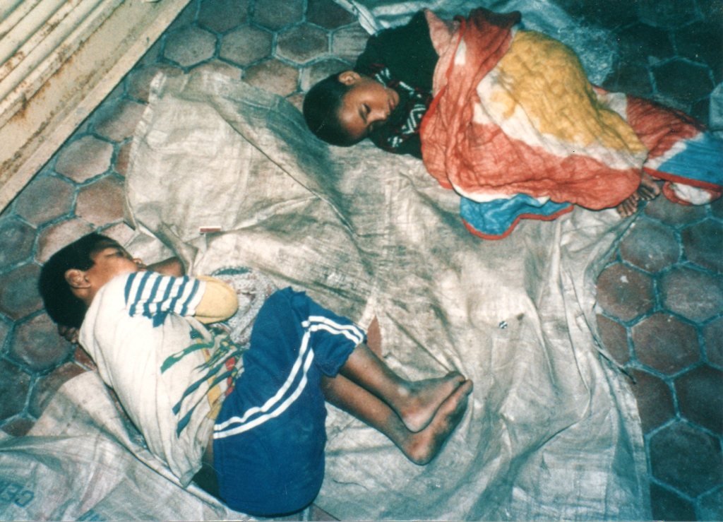 Photo scan enfants des rues 001